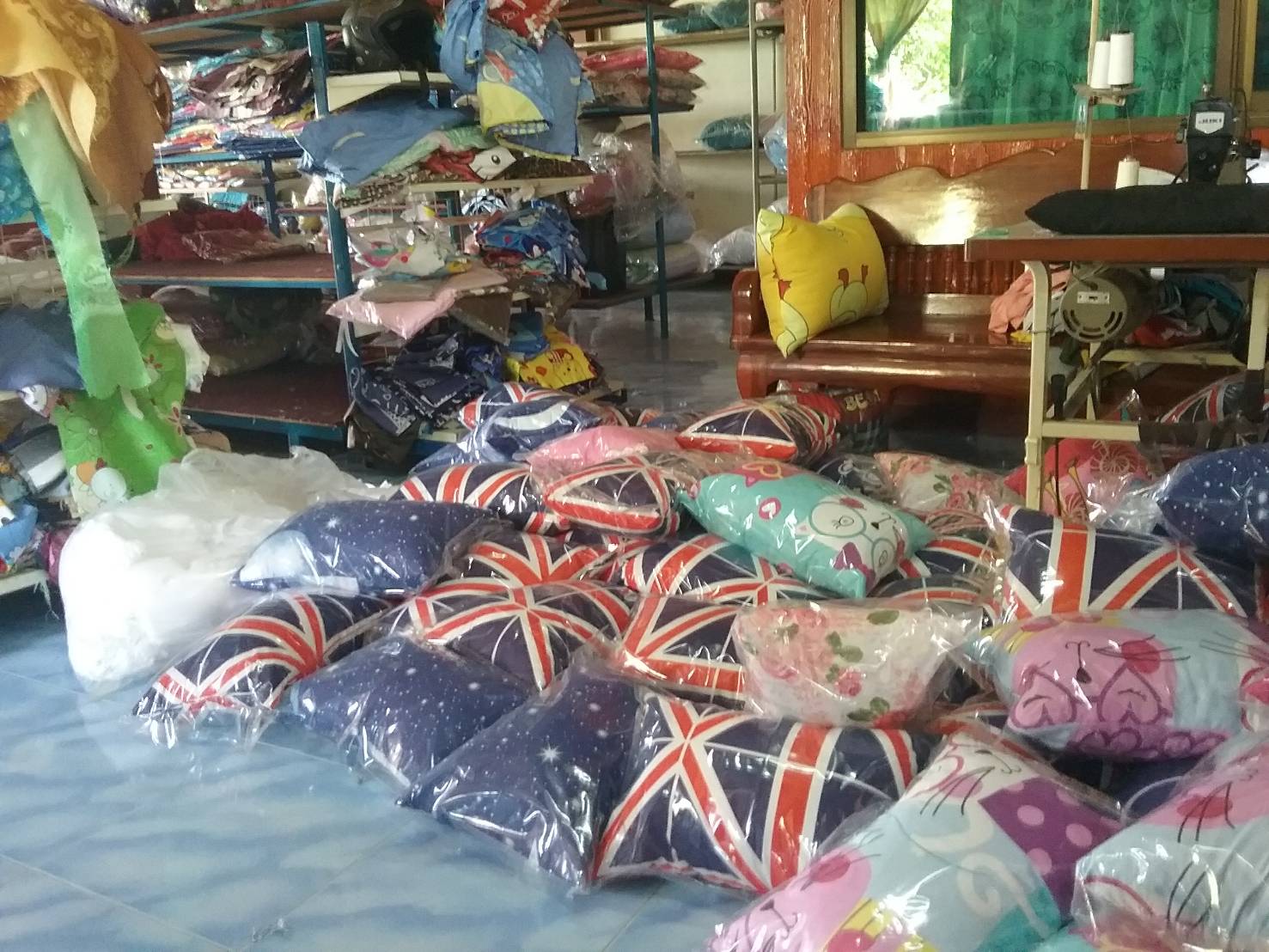 หมอนหนุนใยสังเคราะห์